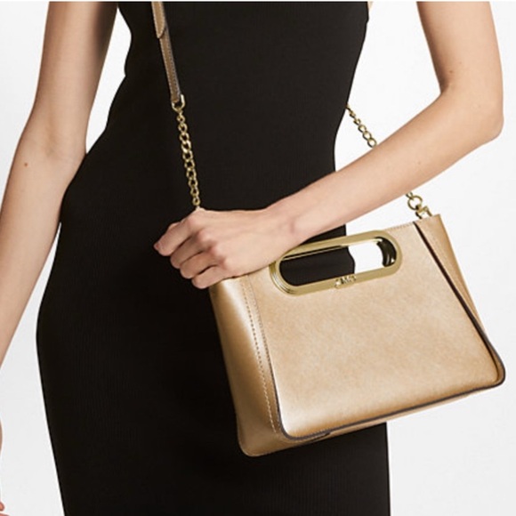 Michael Kors ~ Chelsea Clutch and Crossbody Bag - Picture 1 of 7